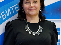 �������-������