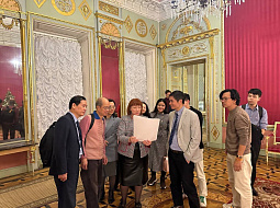 ����� ��������� ���������������� ���������� ������� � ����������� �������.