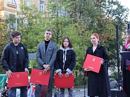 �������� ��������� � ����� ������� �������� �� � �������. ������ ���� ����!�