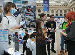 ����������� �� 53-� ���������� ������������� �������� ������������ � �������