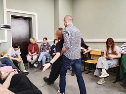 ��������������� ������� ������ � ��������������� ������������ ��. �.�. �������