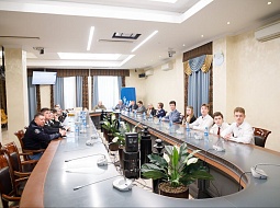 �������� ������ ������ ����� � �����-�������, ����������� 80-����� ������