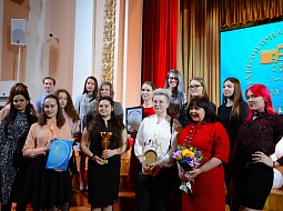 � ������������ ������� ����� ������ ��������� � �������������� ��������� ����