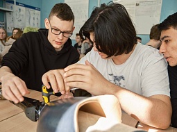  �� ����� ��������� ���������� ���������� ���������� �����������