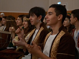 �������� �� XIV ������������� ��������� ��� ������ � ������