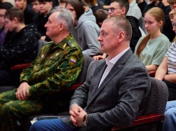 � �������� ������������ �������������� � ����������  ���������������� ������������ ��. �.�. ������� ������ ���� ��������, �����������  80-����� ������ � ������� ������������� ����� 1941�1945 ��.  � ���� ��������� ���������