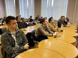 ������� ����, ����������� 80-����� ������� ������ � ���������� ��������� ����� ��������� �����������