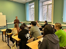 ������ ���������� � ��������������� ������������ ��. �.�. ������� 